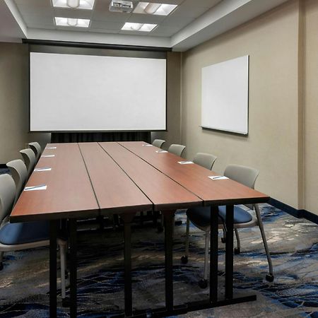 Fairfield Inn & Suites Woodbridge Avenel Bagian luar foto
