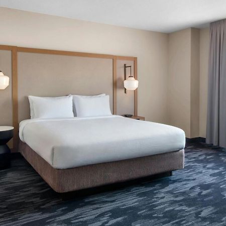 Fairfield Inn & Suites Woodbridge Avenel Bagian luar foto