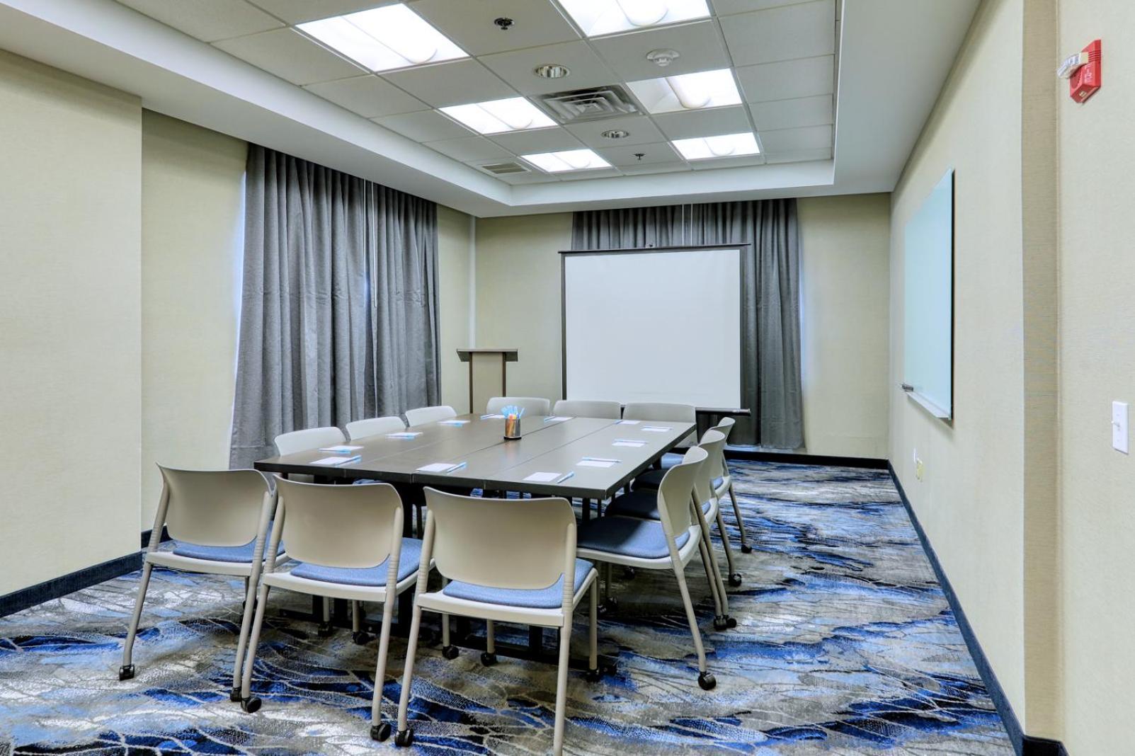 Fairfield Inn & Suites Woodbridge Avenel Bagian luar foto