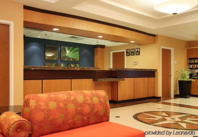 Fairfield Inn & Suites Woodbridge Avenel Bagian luar foto