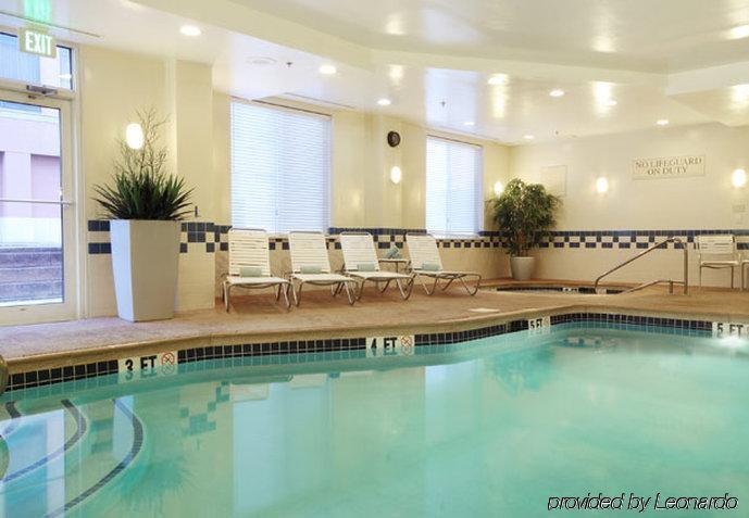 Fairfield Inn & Suites Woodbridge Avenel Bagian luar foto